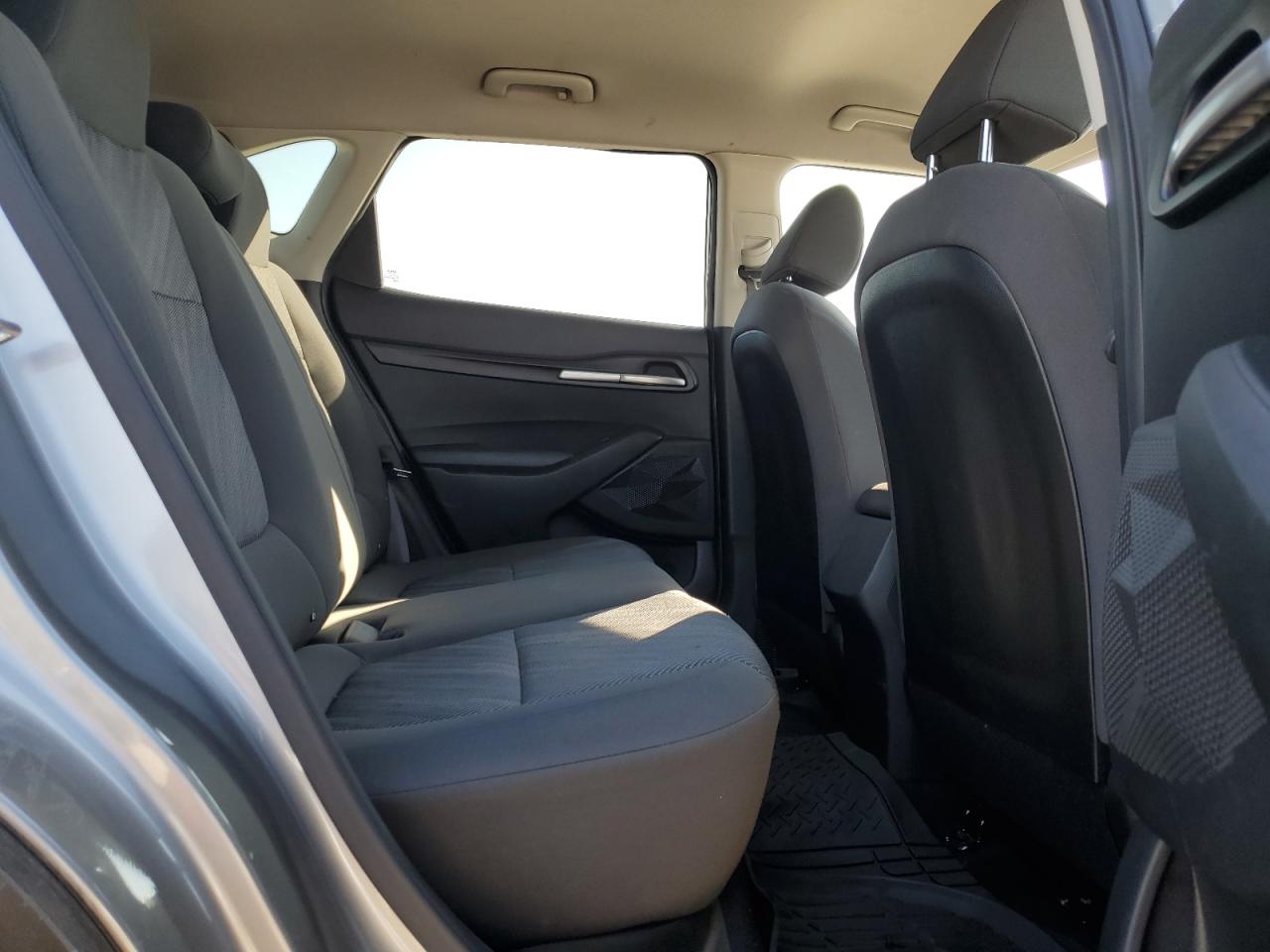 2023 KIA SELTOS LX VIN:KNDEPCAA4P7393190