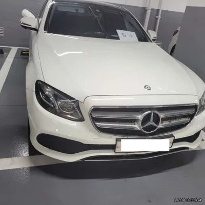 2017 Mercedes-Benz E 300 WDDZF4JB8HA043560 VIN:WDDZF4JB8HA043560