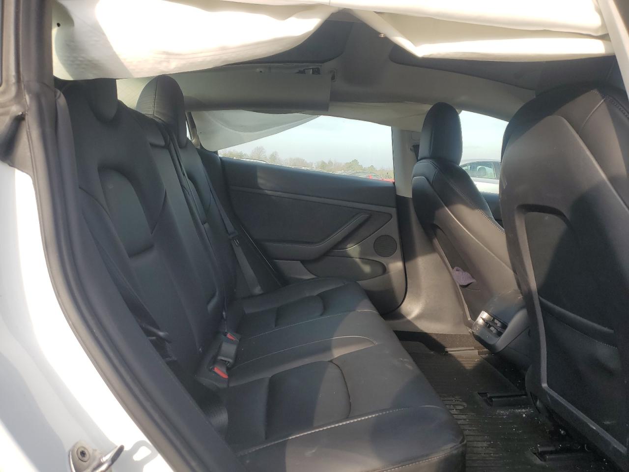 2022 TESLA MODEL 3  VIN:5YJ3E1EB8NF255423