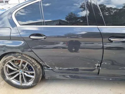 2018 BMW 530 WBAJD3108JB255877 VIN:WBAJD3108JB255877