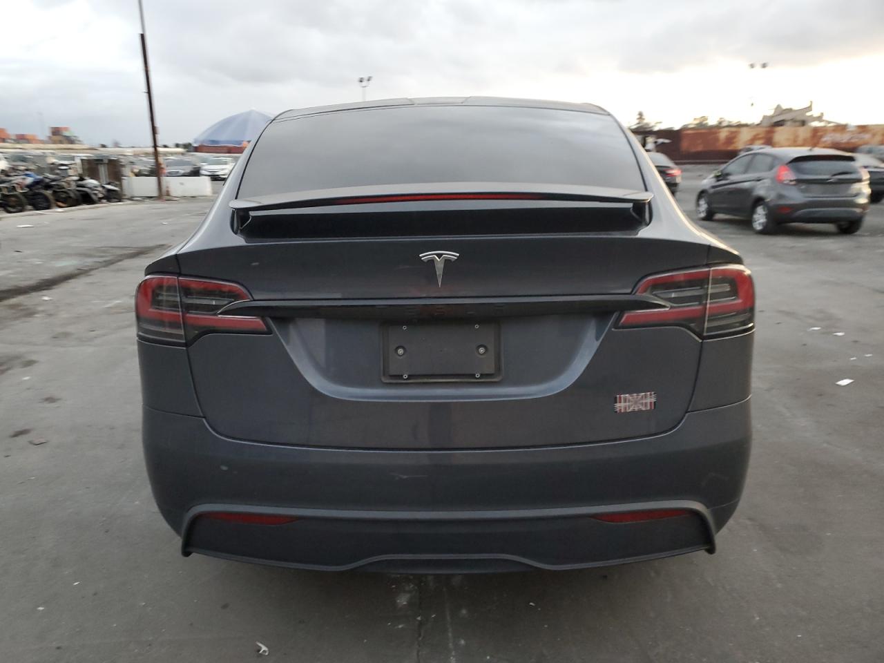 2022 TESLA MODEL X  VIN:7SAXCBE64NF358213