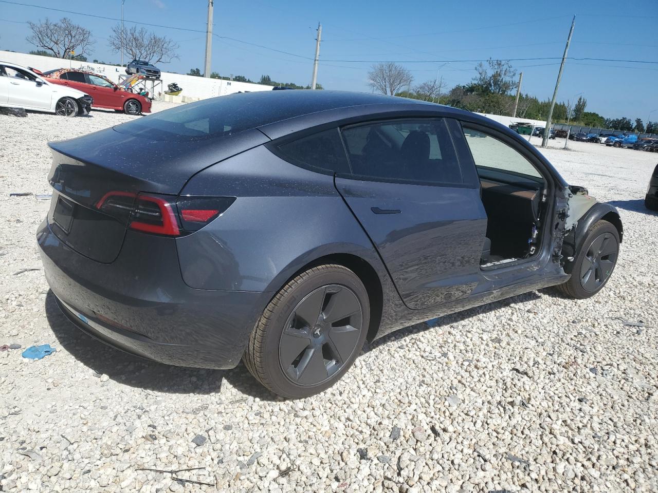 2023 TESLA MODEL 3  VIN:5YJ3E1EA0PF666048