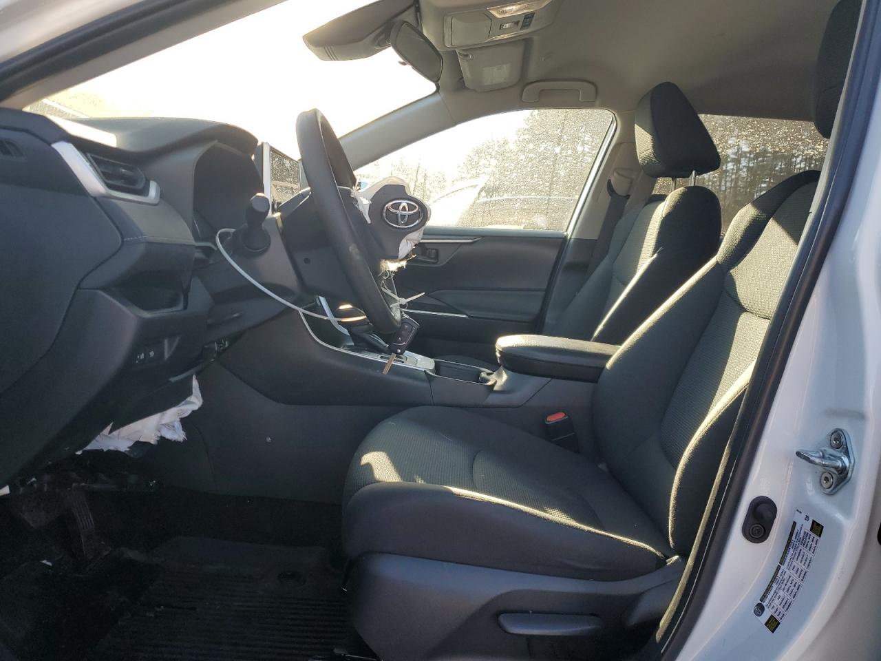 2023 TOYOTA RAV4 LE VIN:2T3F1RFV5PC371581