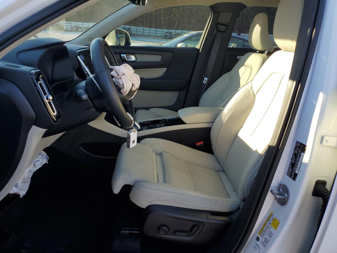 2023 VOLVO XC40 PLUS VIN:YV4L12UE1P2051871