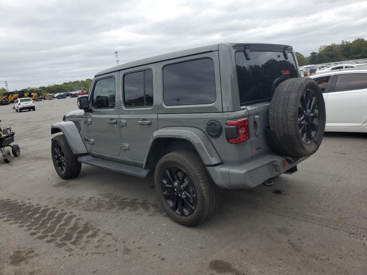 2023 JEEP WRANGLER SAHARA VIN:1C4HJXEGXPW633661