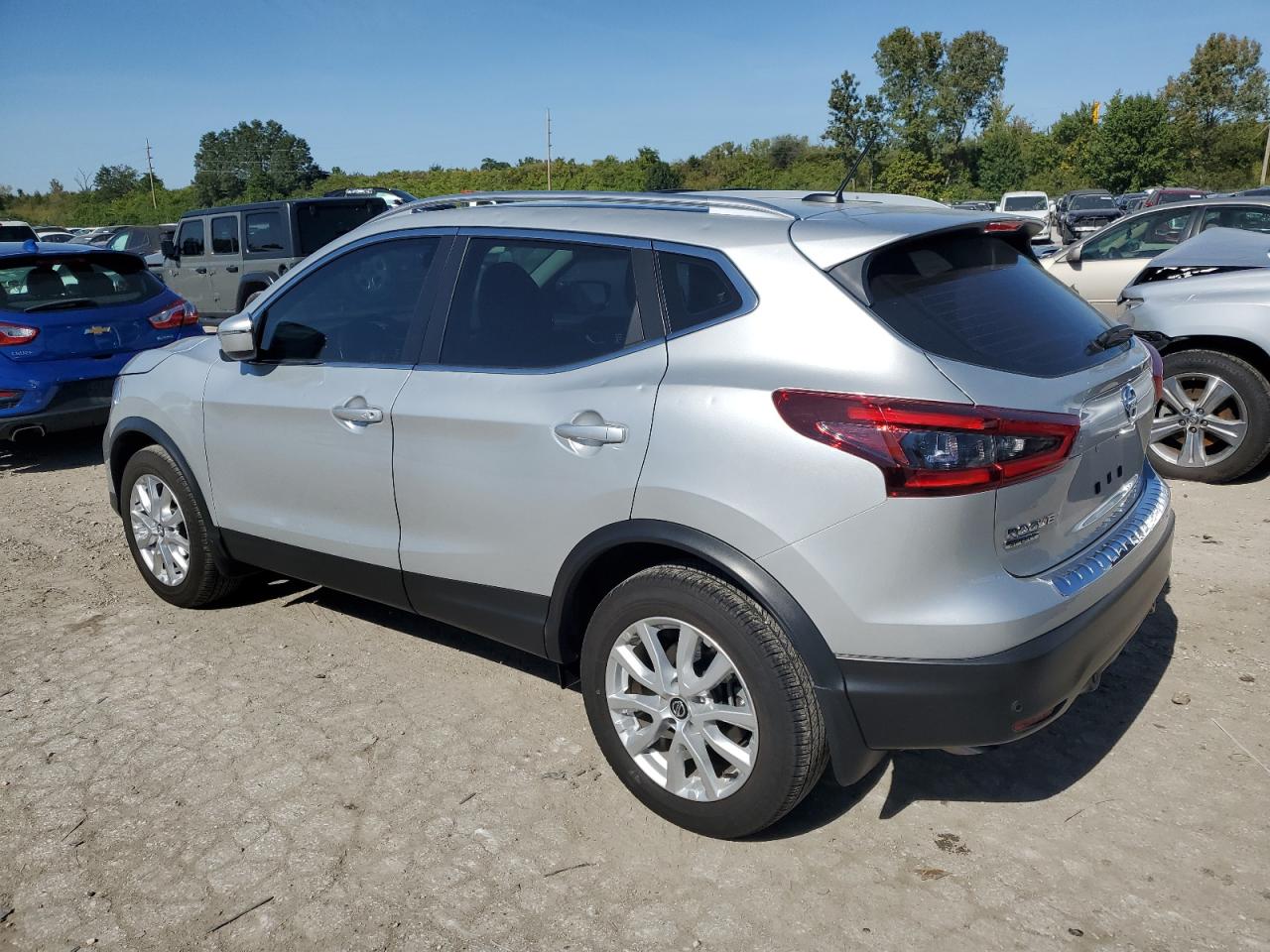 2022 NISSAN ROGUE SPORT SV VIN:JN1BJ1BW7NW683660