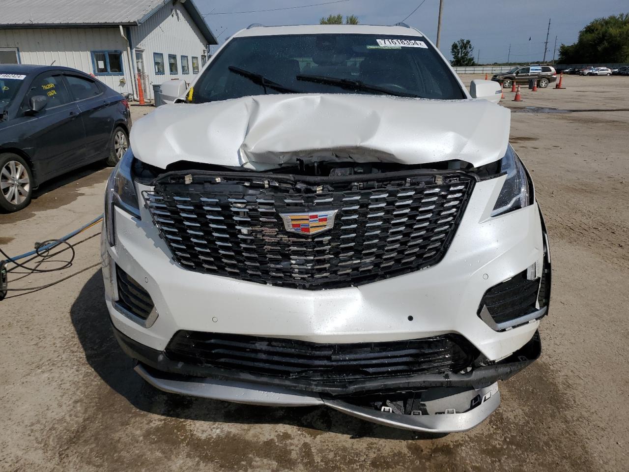 2023 CADILLAC XT5 PREMIUM LUXURY VIN:1GYKNDRS0PZ121648