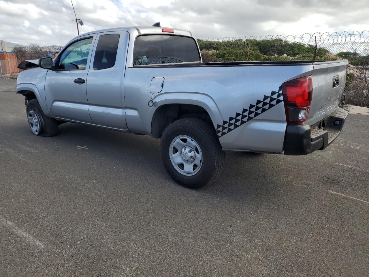 2022 TOYOTA TACOMA ACCESS CAB VIN:3TYRX5GN1NT036290