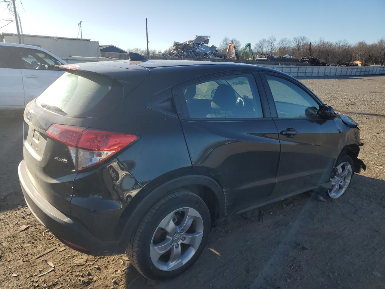 2022 HONDA HR-V LX VIN:3CZRU6H38NM748412