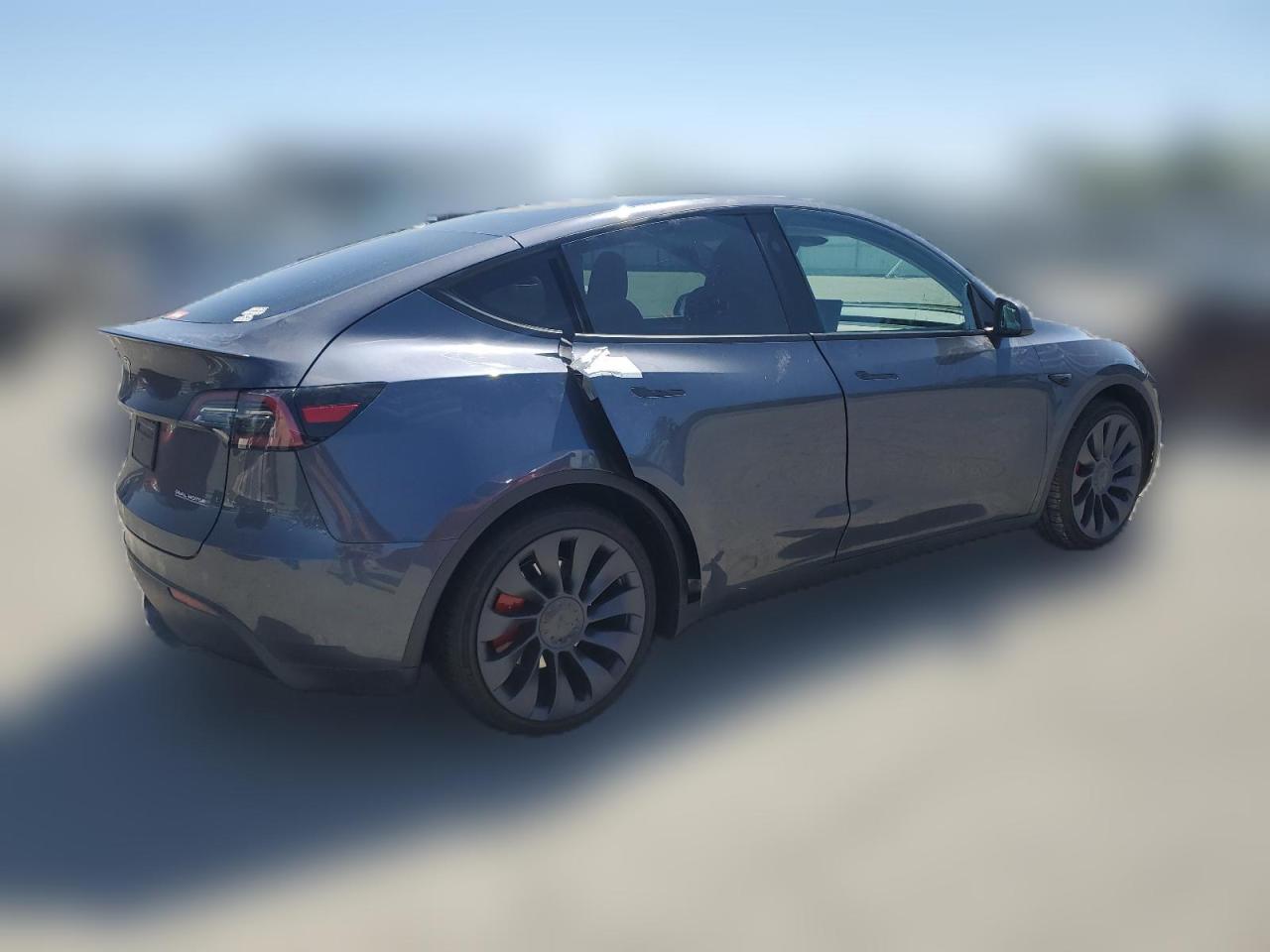 2023 TESLA MODEL Y  VIN:7SAYGDEF4PF913099