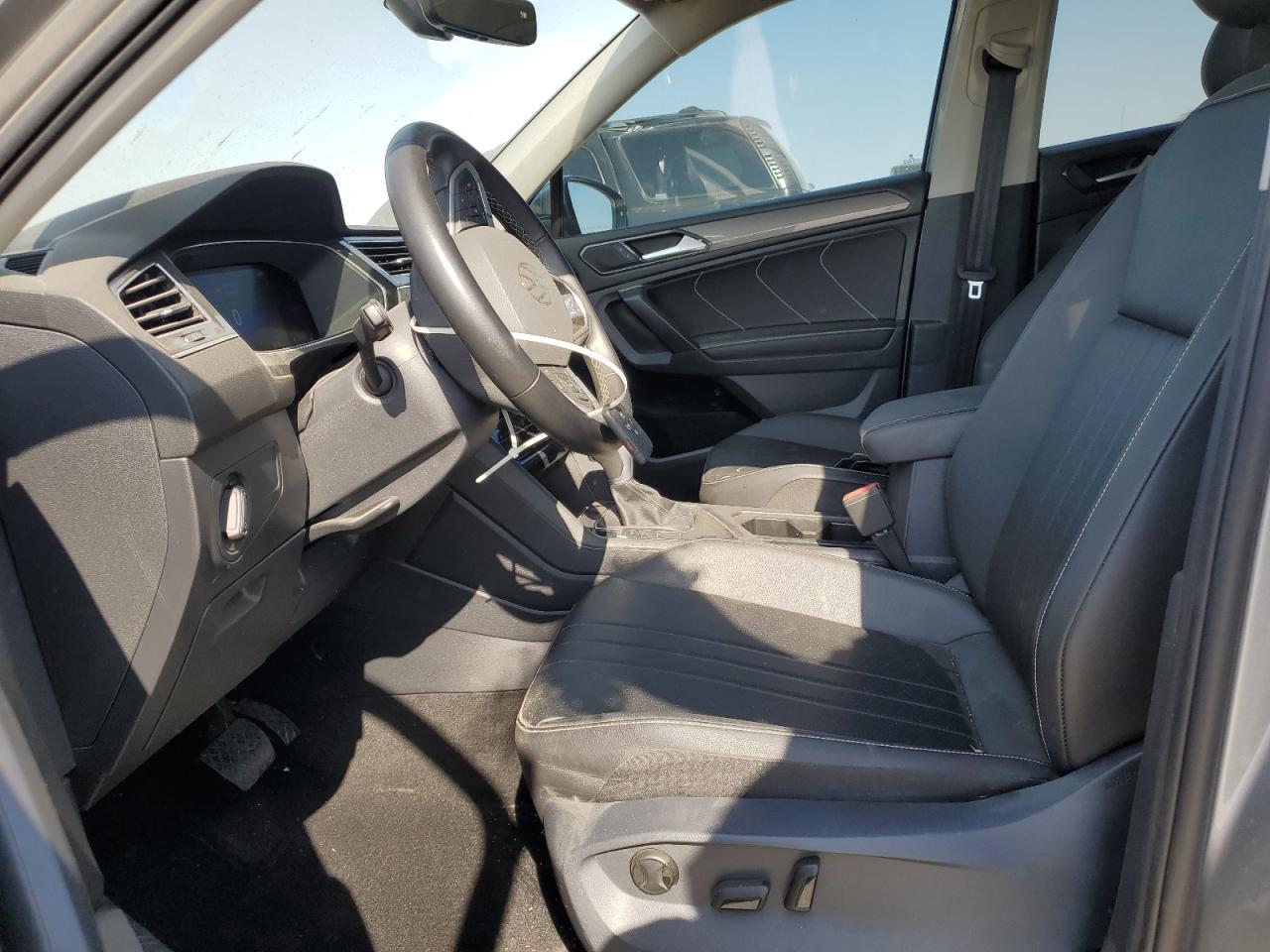 2023 VOLKSWAGEN TIGUAN SE VIN:3VV3B7AX2PM072757