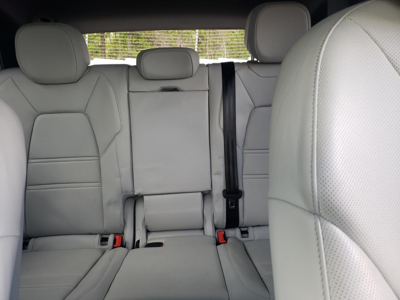 2022 PORSCHE CAYENNE  VIN:WP1AA2AY8NDA04247