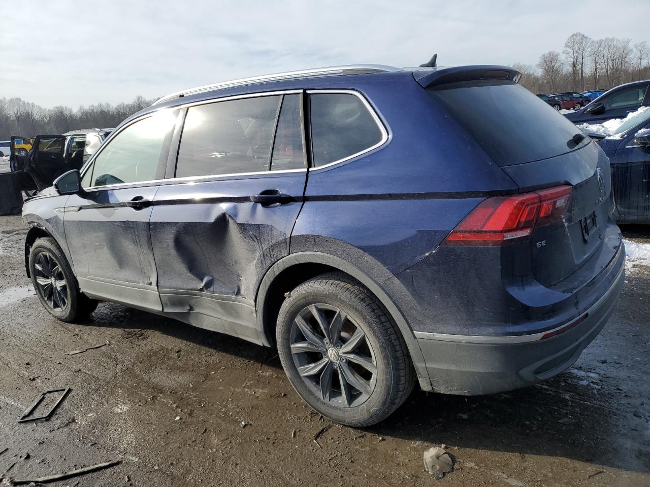 2024 VOLKSWAGEN TIGUAN SE VIN:3VV2B7AX8RM050700