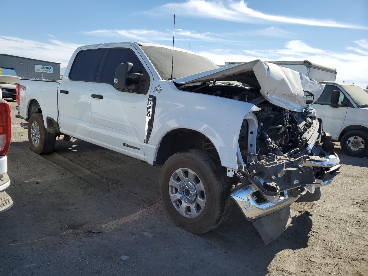 2024 FORD F250 SUPER DUTY VIN:1FT8W2BT1REE42077