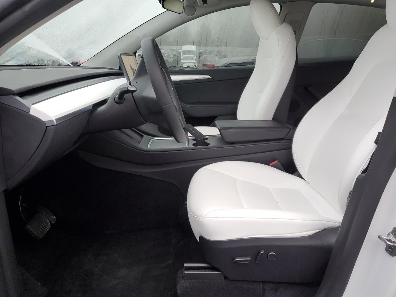 2023 TESLA MODEL Y  VIN:7SAYGDEE0PF774709