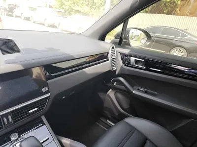 2021 Porsche Cayenne VIN: