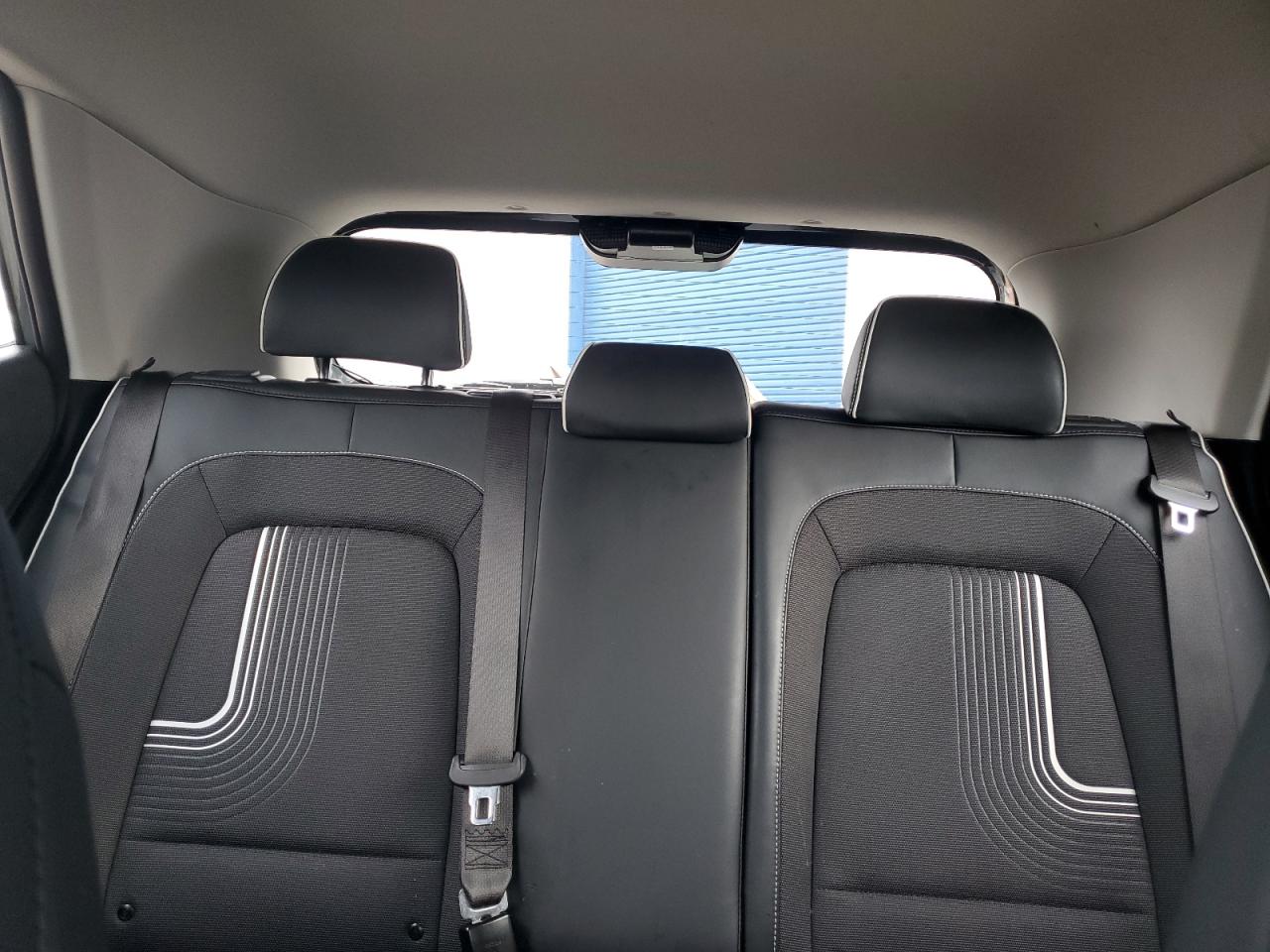 2024 HYUNDAI VENUE SEL VIN:KMHRC8A38RU331853