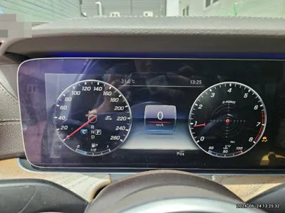 2019 Mercedes-Benz E 300 VIN: