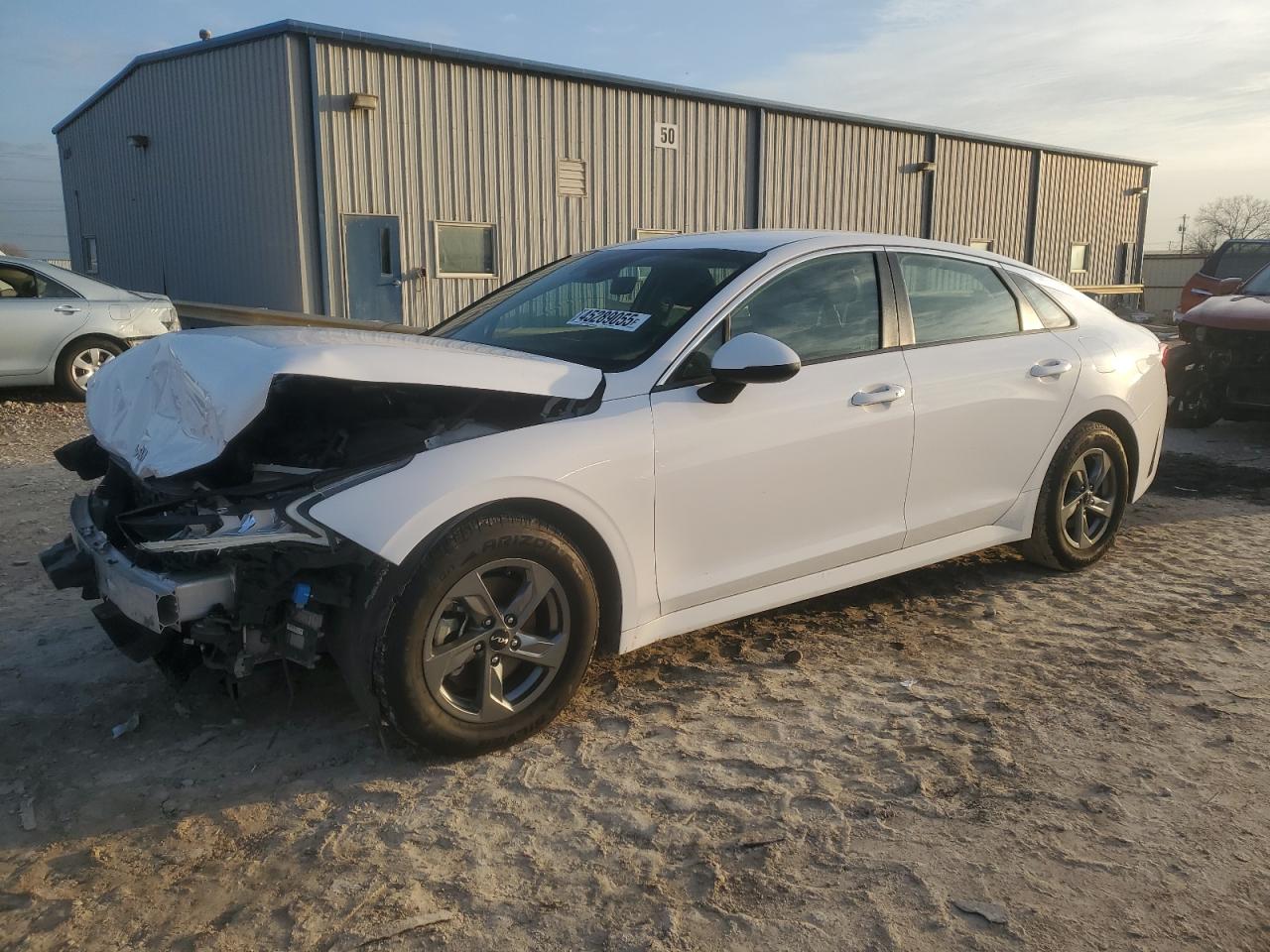 2022 KIA K5 LXS VIN:5XXG14J29NG111879