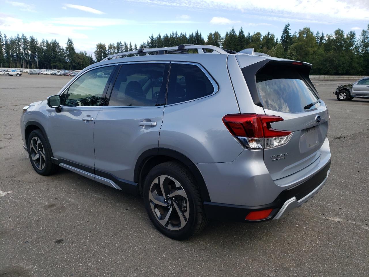 2022 SUBARU FORESTER TOURING VIN:JF2SKARC7NH437168