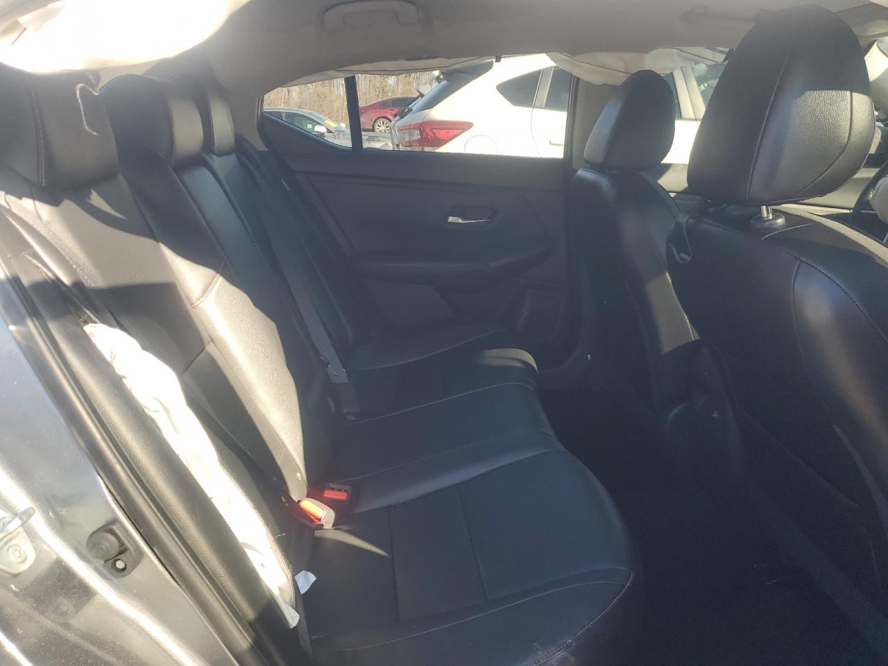 2022 NISSAN SENTRA SR VIN:3N1AB8DV9NY272243
