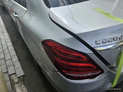 2015 Mercedes-Benz C 220 VIN: