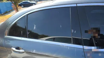 2019 Mercedes-Benz E 300 WDDZF4KB7KA585304 VIN:WDDZF4KB7KA585304