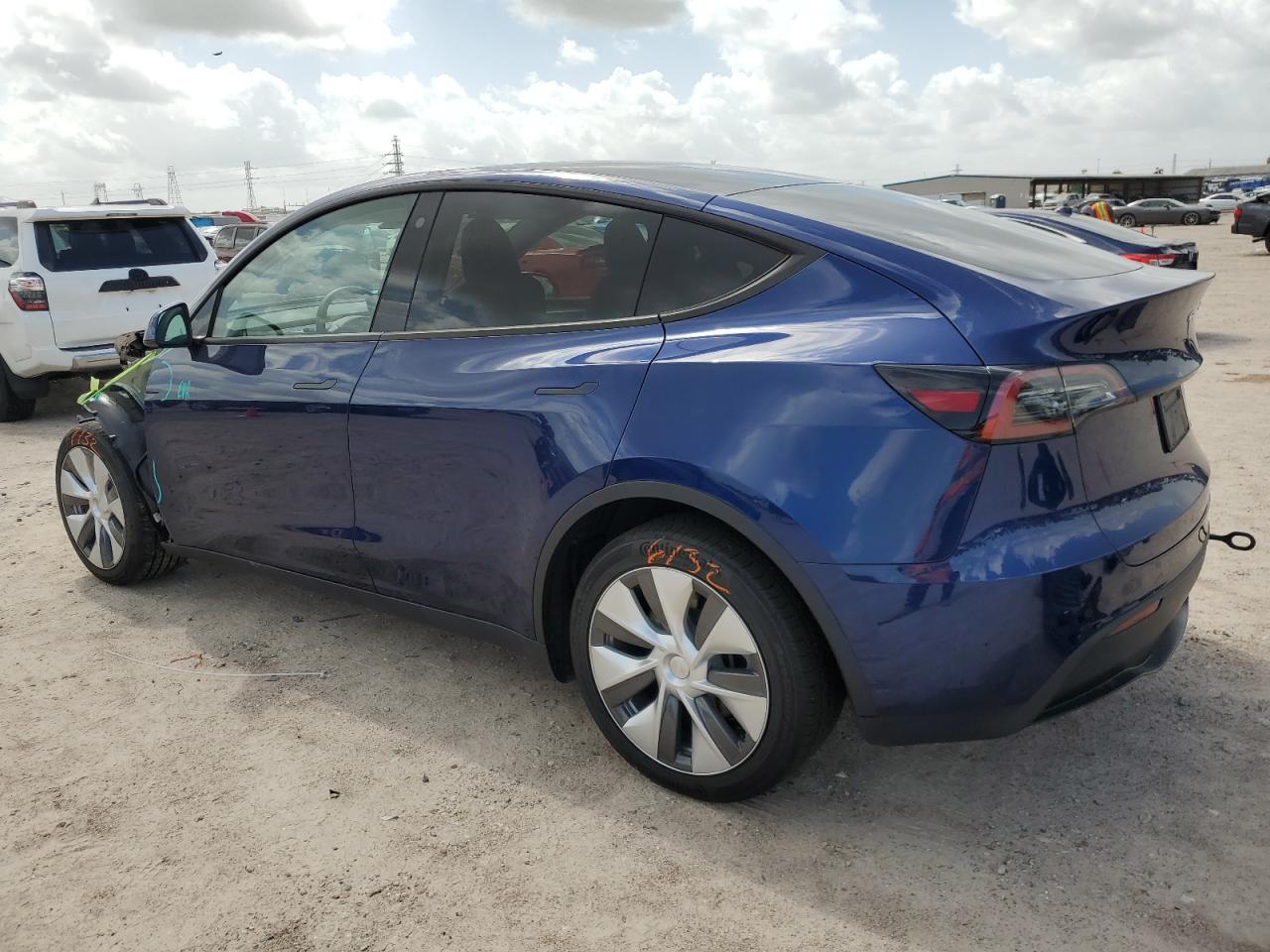 2023 TESLA MODEL Y VIN:7SAYGDEE0PA068885