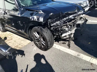 2019 BMW 320 WBAUZ3108KLT05204 VIN:WBAUZ3108KLT05204