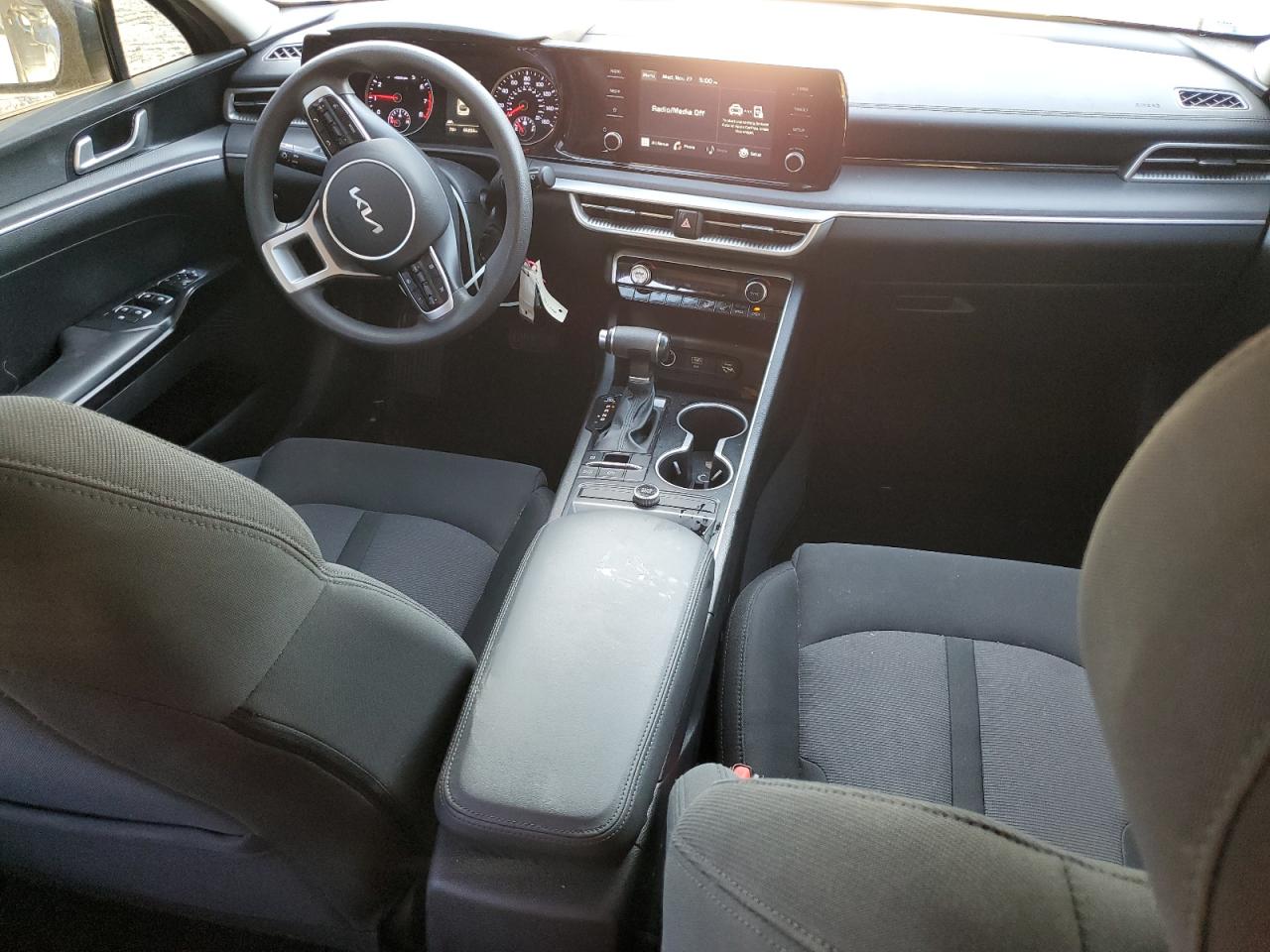 2022 KIA K5 LX VIN:5XXG24J21NG127443
