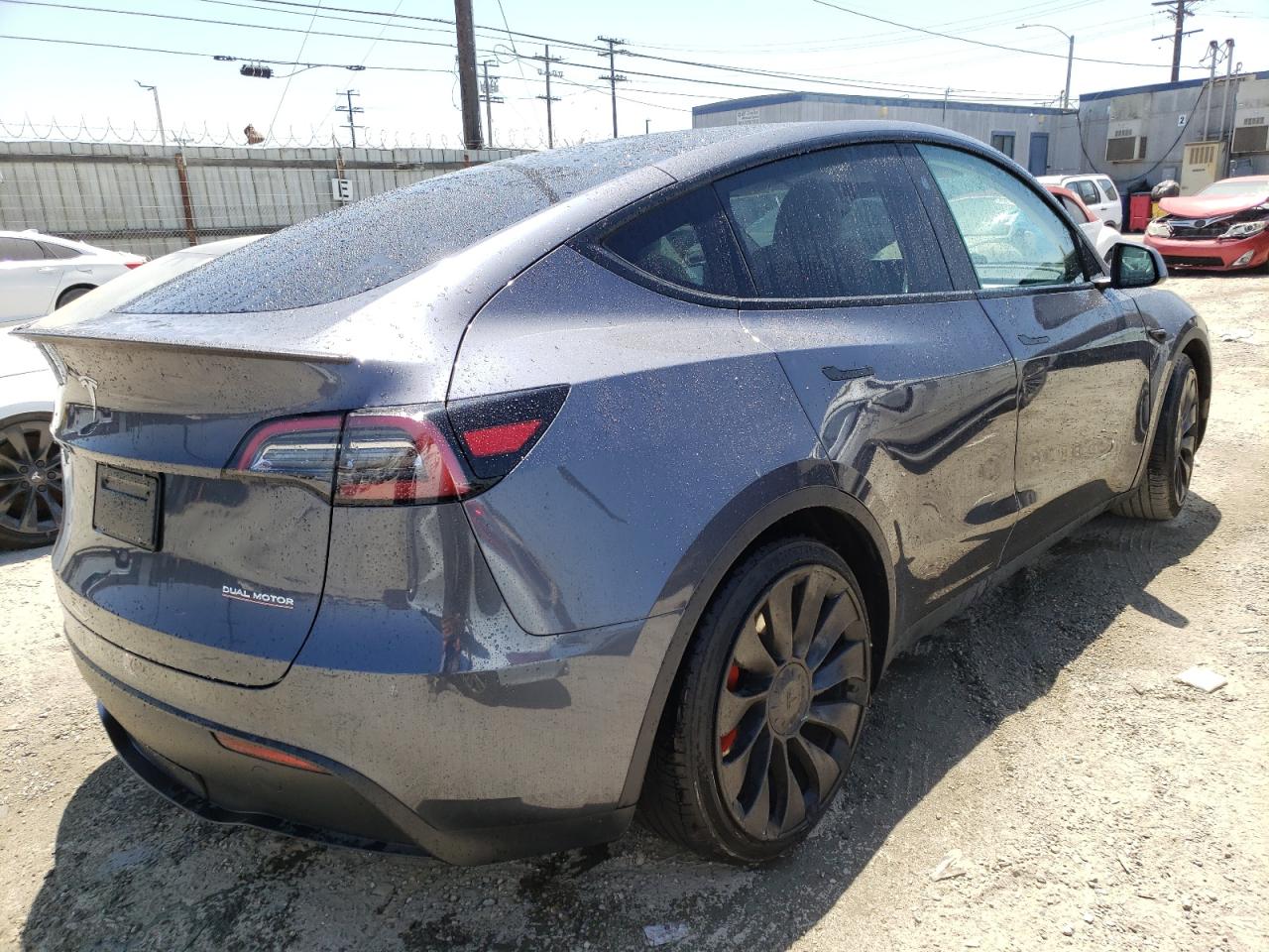 2023 TESLA MODEL Y  VIN:7SAYGDEF7PF900623