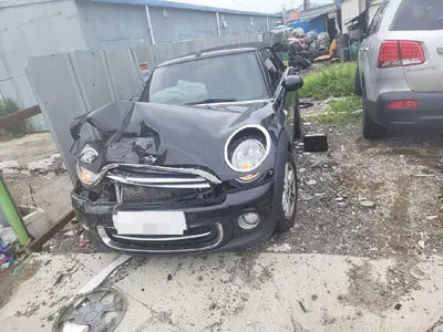 2015 MINI Cooper VIN: