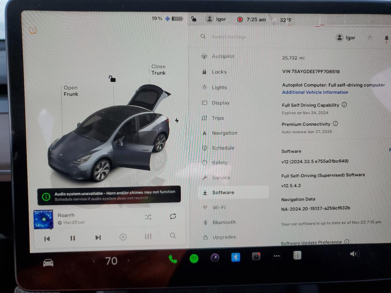 2023 TESLA MODEL Y  VIN:7SAYGDEE7PF706519