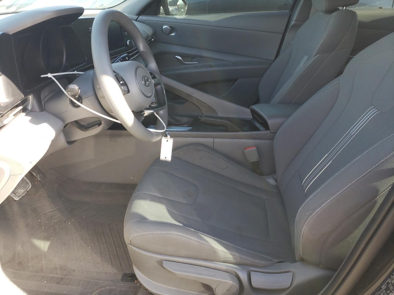 2022 HYUNDAI ELANTRA SEL VIN:KMHLM4AG3NU321353