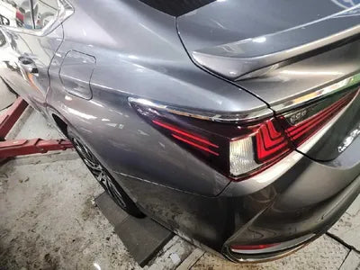 2018 Lexus ES 300 VIN: