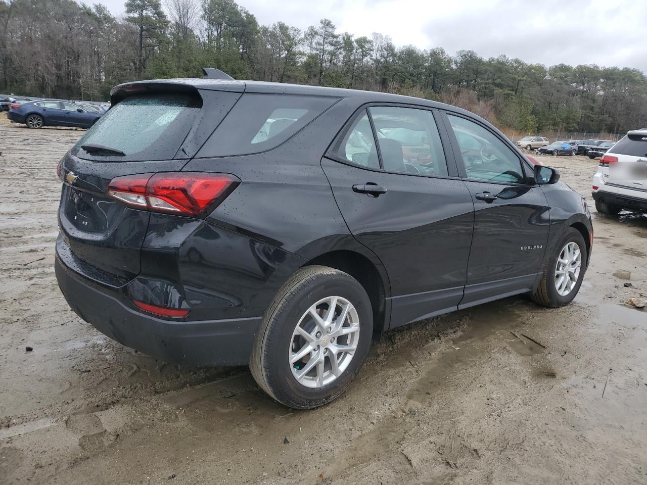 2022 CHEVROLET EQUINOX LS VIN:2GNAXHEV7N6133427