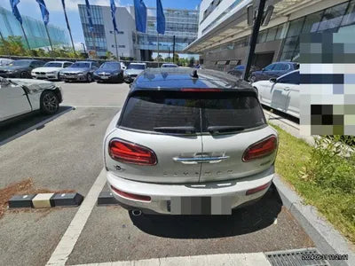 2023 MINI Clubman VIN: