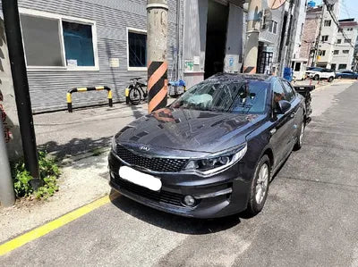 2018 Kia K5 KNAGS416BJA215540 VIN:KNAGS416BJA215540