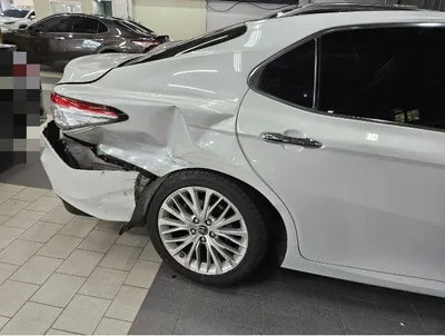 2019 Toyota Camry VIN: