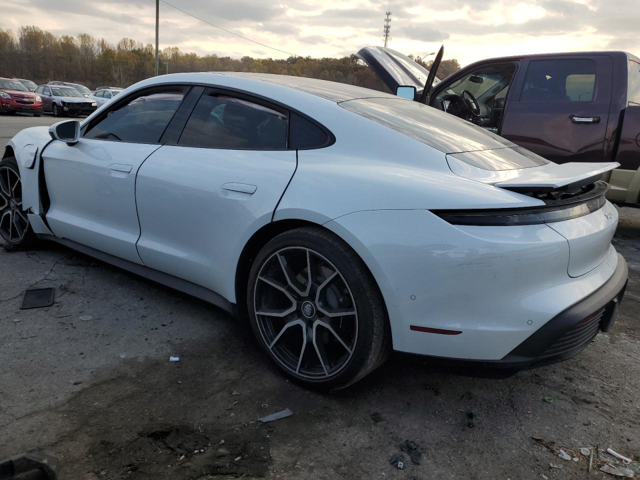 2023 PORSCHE TAYCAN  VIN:WP0AA2Y15PSA15251