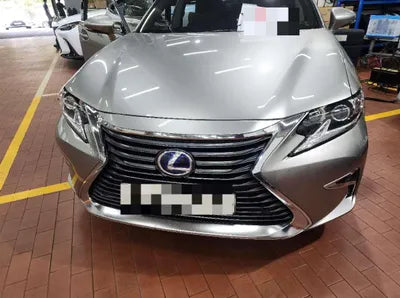 2018 Lexus ES 300 VIN: