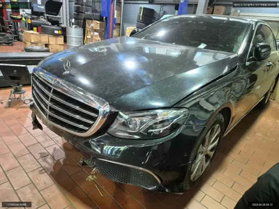 2019 Mercedes-Benz E 300 WDDZF4JBXKA641348 VIN:WDDZF4JBXKA641348