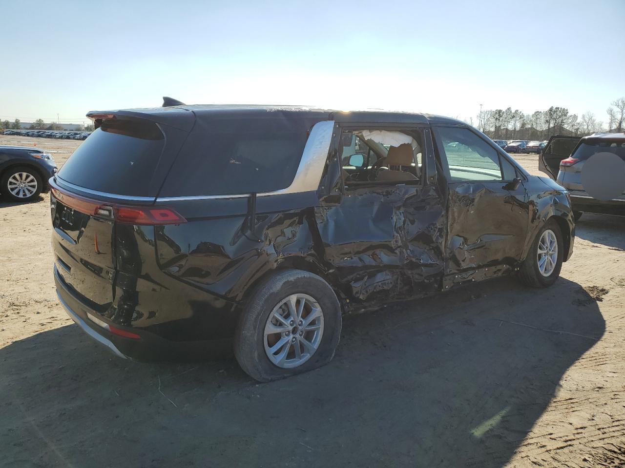 2024 KIA CARNIVAL LX VIN:KNDNB4H39R6422610