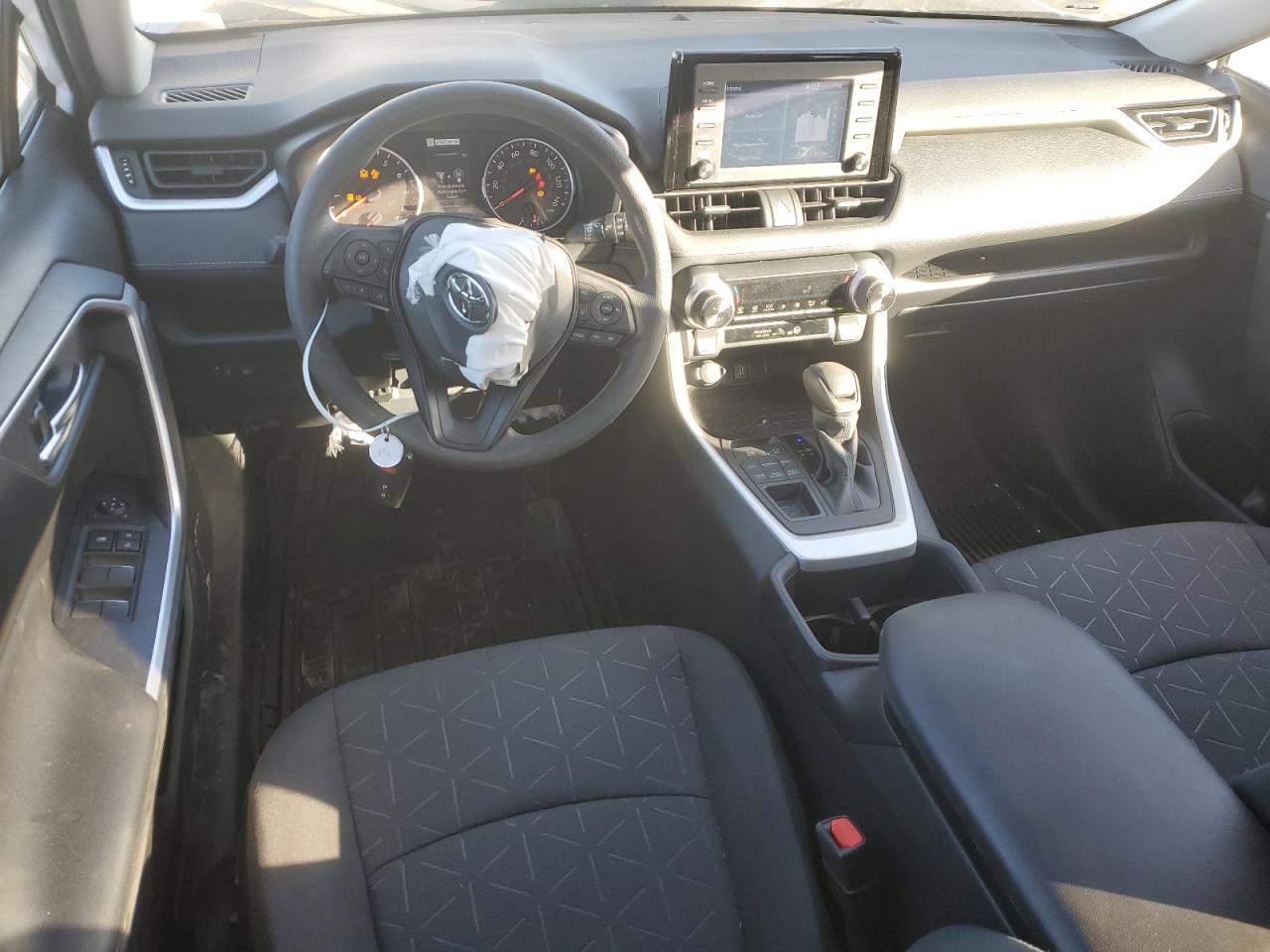 2022 TOYOTA RAV4 XLE VIN:2T3P1RFV0NC285533