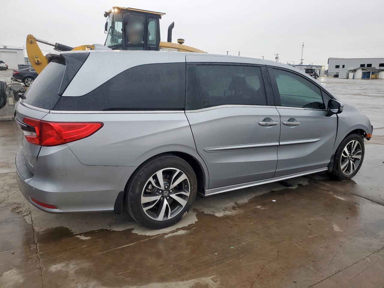 2024 HONDA ODYSSEY TOURING VIN:5FNRL6H85RB004443