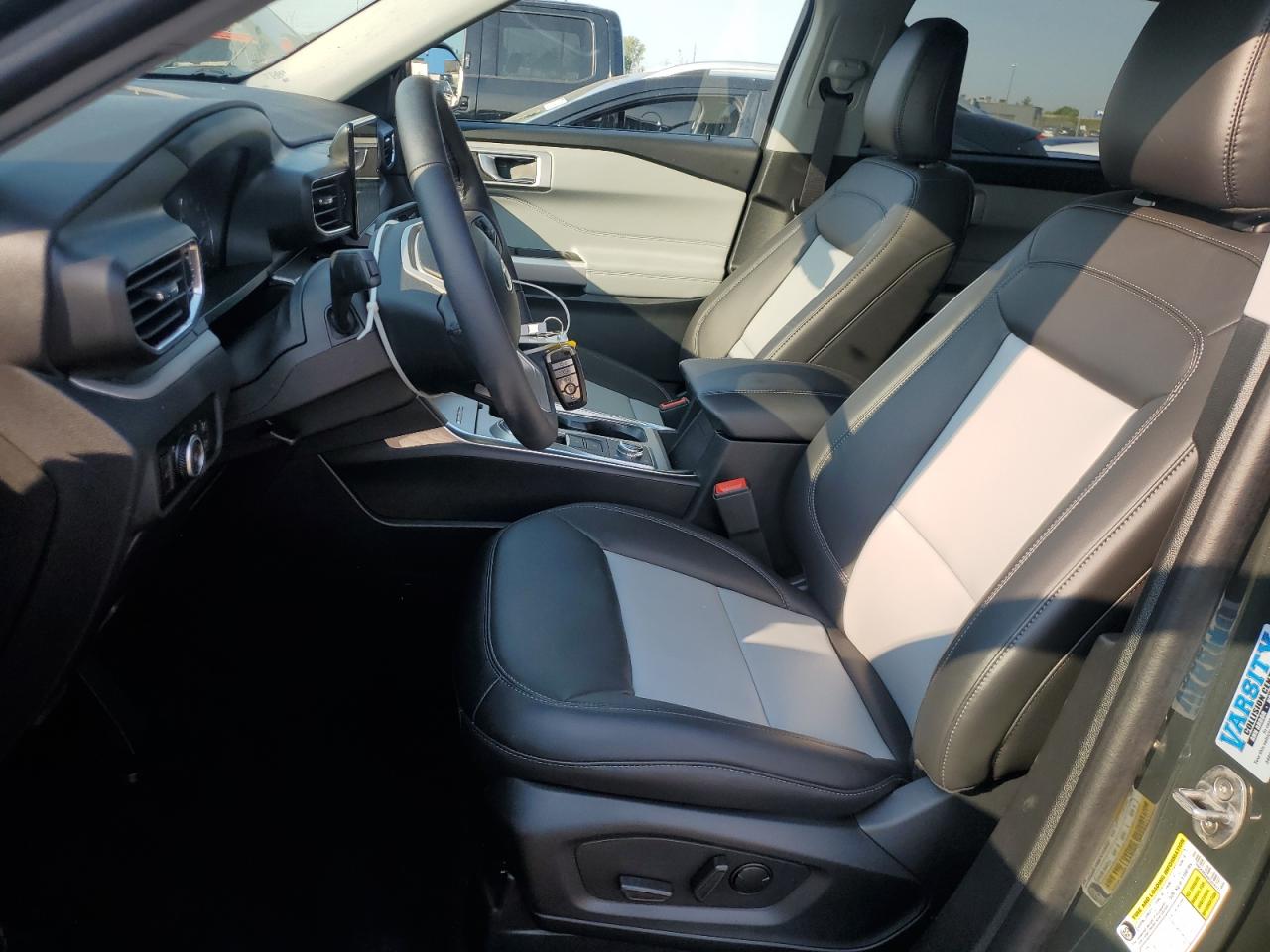 2024 FORD EXPLORER XLT VIN:1FMSK8DH8RGA56771