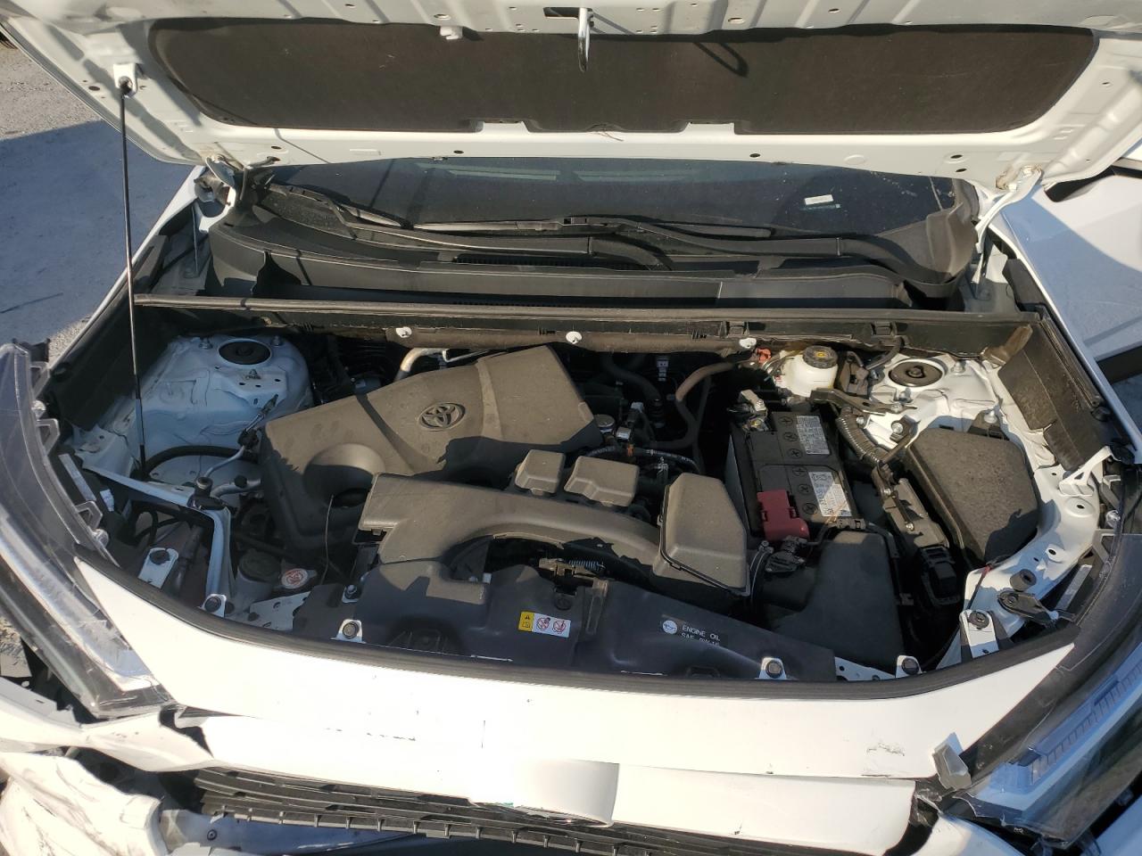 2022 TOYOTA RAV4 XLE VIN:2T3W1RFVXNC200886