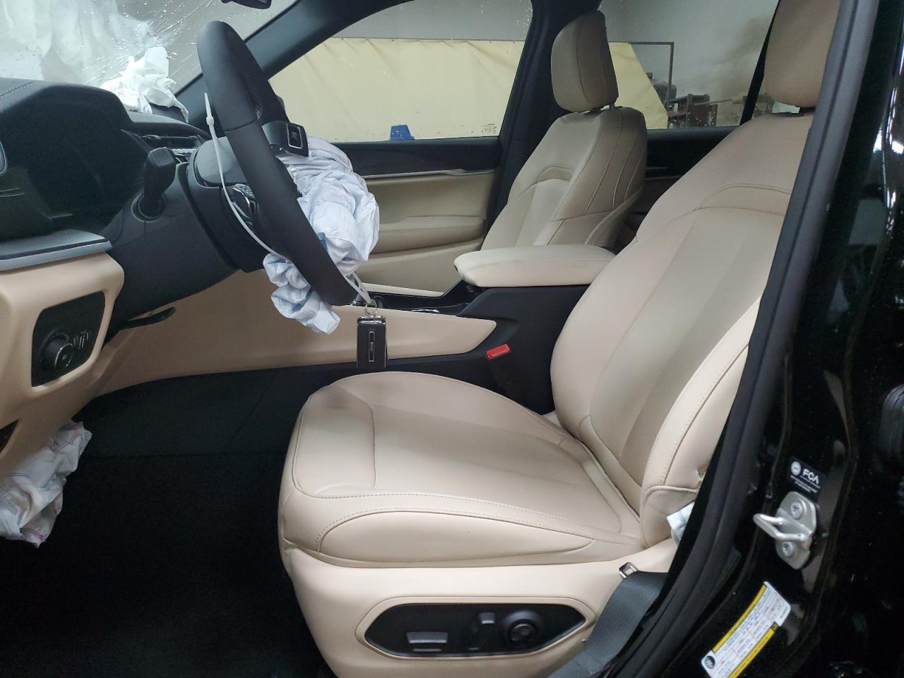 2024 JEEP GRAND CHEROKEE LIMITED VIN:1C4RJHBG9RC166543