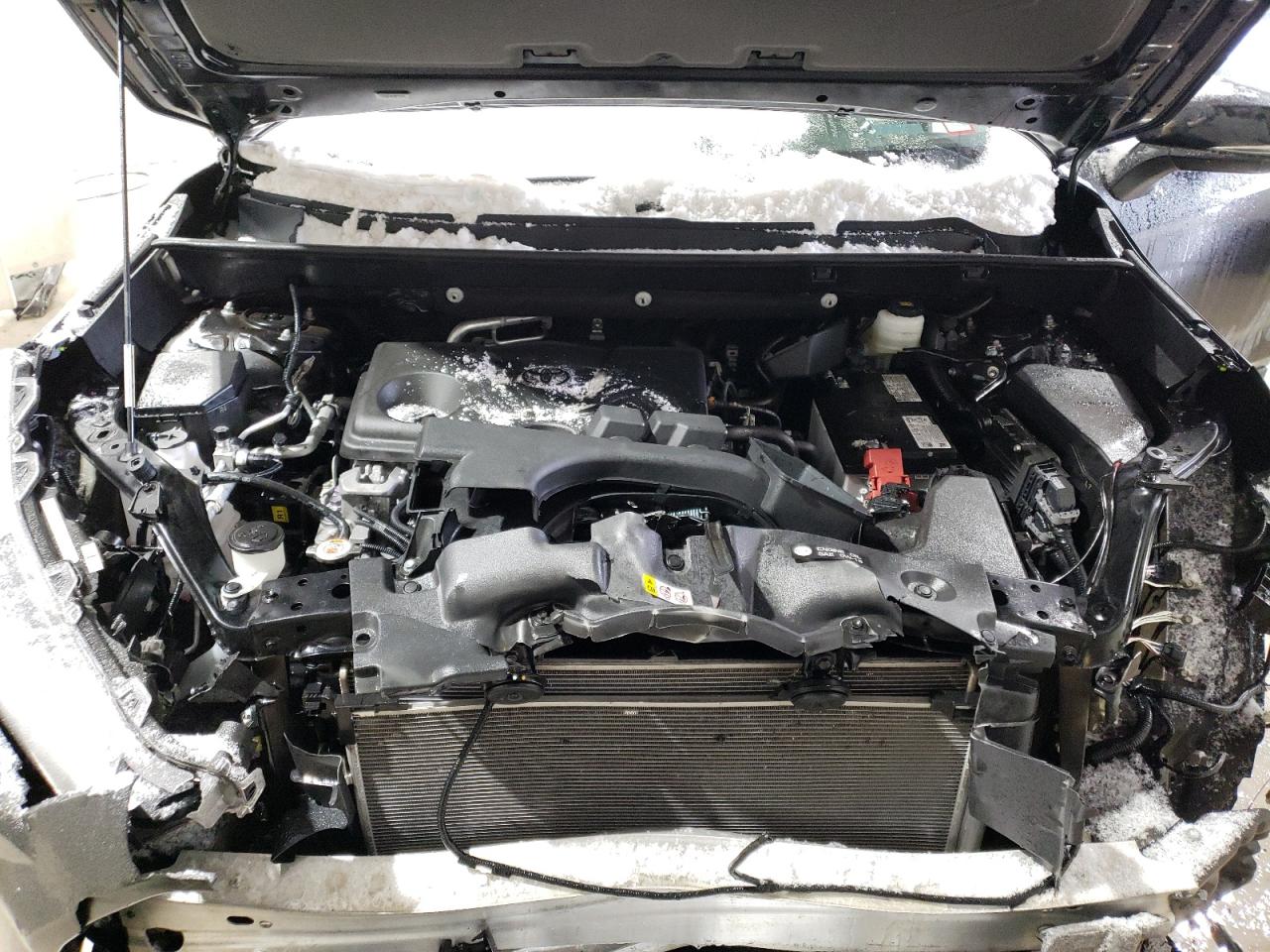 2024 TOYOTA RAV4 XLE PREMIUM VIN:JTDKB20U883299751