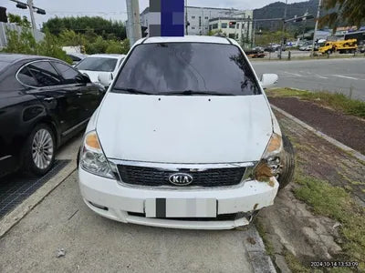 2014 Kia Carnival VIN: